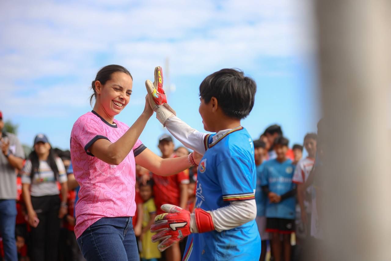 uploads/6/32/01 (819).Jpeg